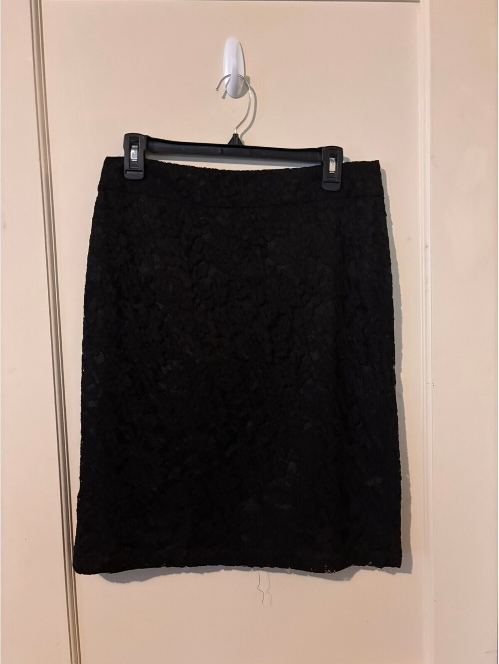 Covington black lace skirt 8